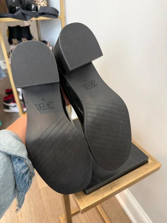 Zara Black Patent Mary Jane Block Heel Shoes - Picture 6 of 13